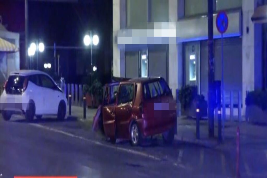 Σφοδρή σύγκρουση στη συμβολή της Μεσογείων με Βασ. Σοφίας – 4 τραυματίες [βίντεο]