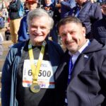 Νίκος Χαρδαλιάς: Οι ξεχωριστές συναντήσεις στον Μαραθώνιο της Αθήνας με Τσιόδρα και Πομάσκι