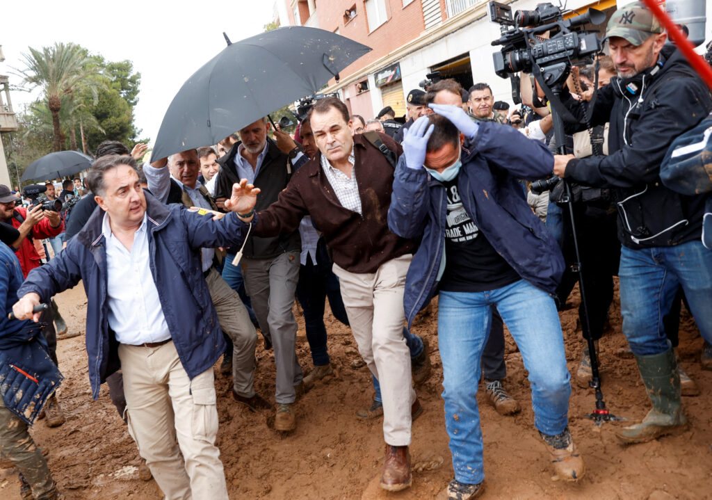 Ισπανία: Ο βασιλιάς Φελίπε ήξερε ότι θα γίνουν επεισόδια – Η εντολή στο προσωπικό του –