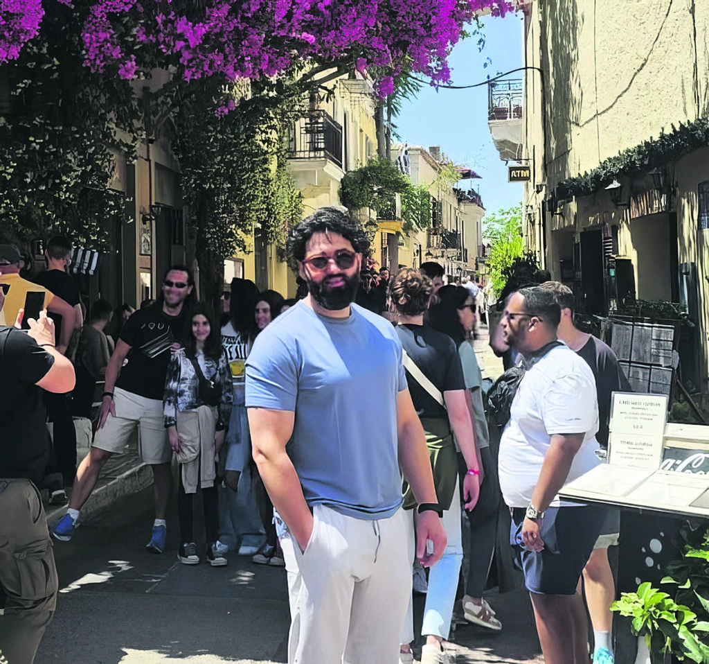 Σύροι απόδημοι μιλούν στον ΕΤ: «Θα ανταμώσω πάλι με παλιούς φίλους»