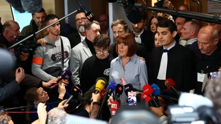 Ζιζέλ Πελικό μετά την απόφαση του δικαστηρίου: «Δε μετάνιωσα ποτέ – Σκεφτόμουν τα παιδιά και τα εγγόνια μου – Αγωνίζομαι για όσους είναι στη σκιά» (βίντεο)