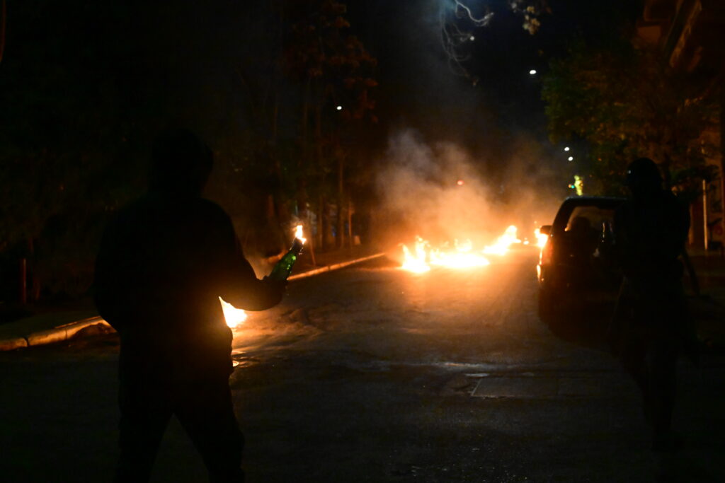 Επέτειος Γρηγορόπουλου: Επεισόδια σε Εξάρχεια και Θεσσαλονίκη
