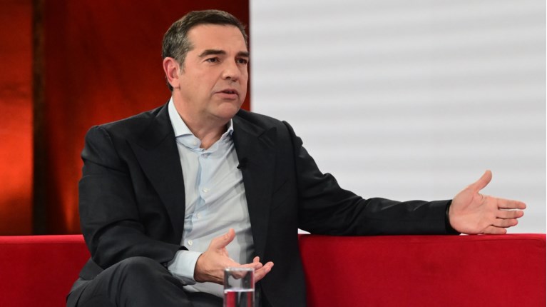 Αμετανόητος ο Τσίπρας για το 2015: Ο ΣΥΡΙΖΑ έσωσε τη χώρα – Το δημοψήφισμα δεν ήταν κωλοτούμπα, αλλά plan b – Θα προσπαθήσω να υπάρξει εναλλακτική σε αυτό τον τόπο