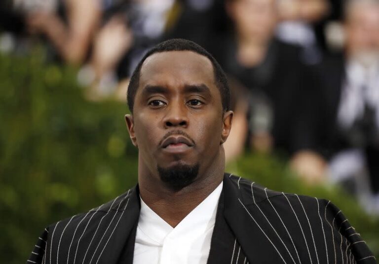 Sean “Diddy” Combs: Κρέμασε πασίγνωστη σχεδιάστρια μόδας από μπαλκόνι 17ου ορόφου – Ζητά αποζημίωση 10 εκατ. δολαρίων