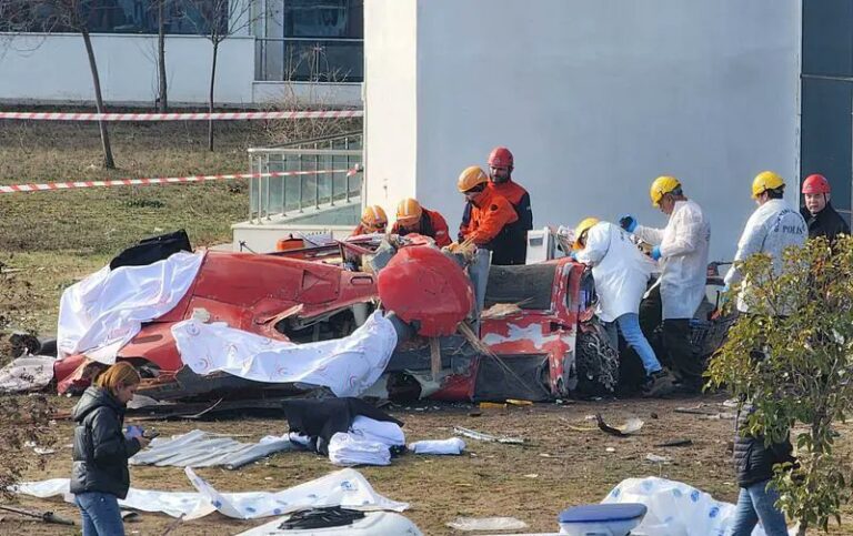 Τουρκία: 4 νεκροί στη συντριβή ελικοπτέρου