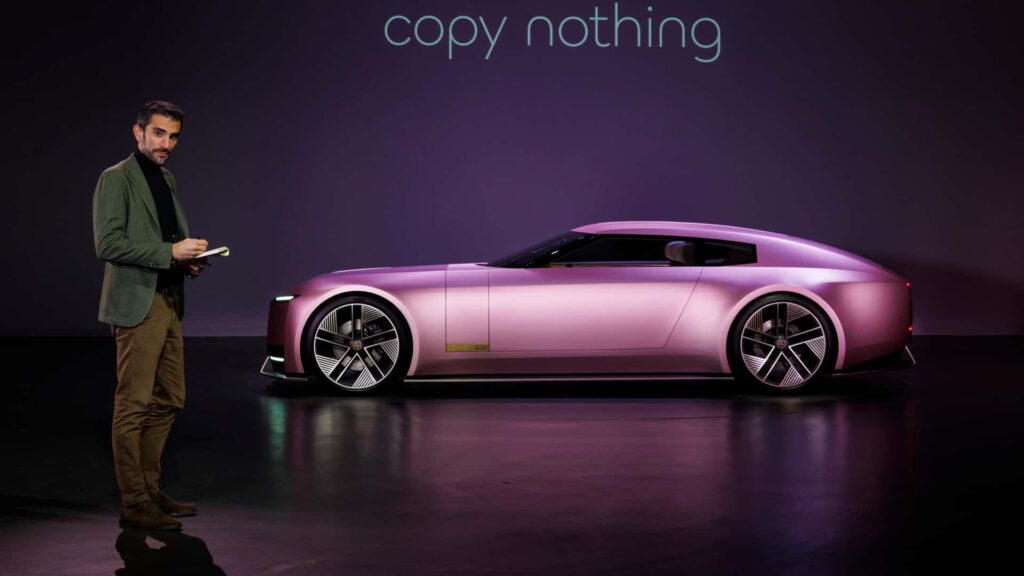 Πατήστε τα caps lock και αρχίστε: Aυτό είναι το Type 00 Concept της Jaguar