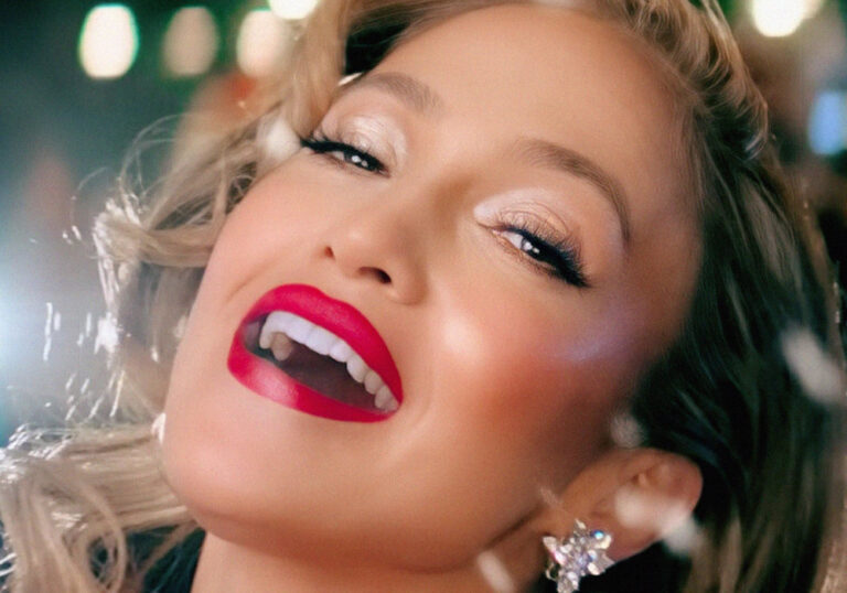 10 συμβουλές για γιορτινό make up που θα σας κάνει σταρ του Χόλιγουντ