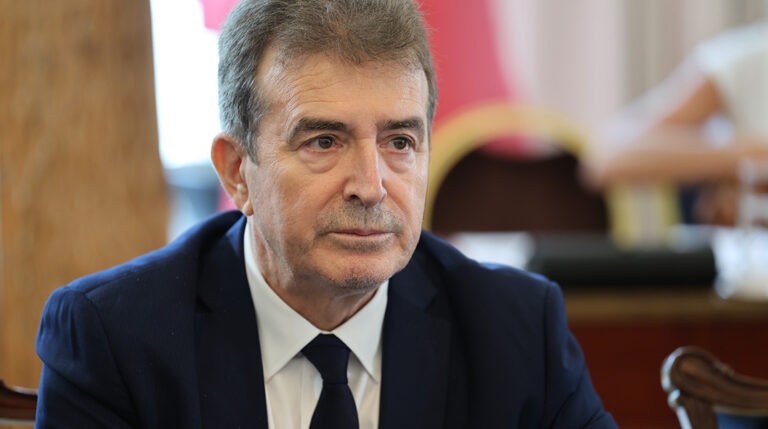 Εξάρχεια Μιχάλης Χρυσοχοΐδης Χανιά