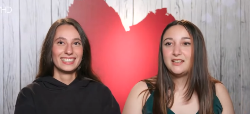 First Dates: Δυο κοπέλες βγήκαν ραντεβού και «τσακώθηκαν» για τα «μάτια» της σερβιτόρας [βίντεο]