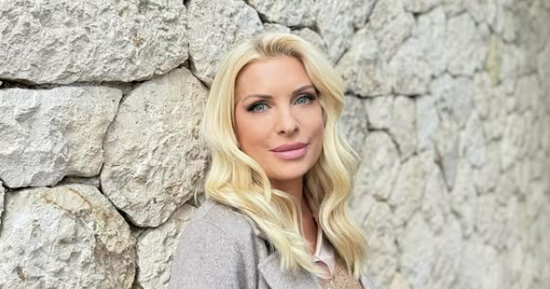 Ελένη Μενεγάκη: Η αναδρομή στο παρελθόν με μια νέα φωτογραφία στο instagram!