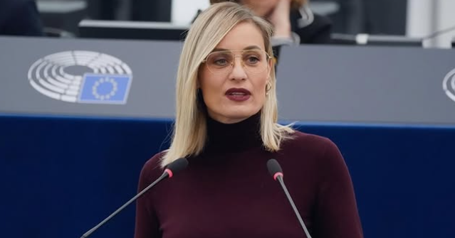 Ελεονώρα Μελέτη: Η μητρότητα και το ενδεχόμενο για δεύτερο παιδί – «Η γυναίκα δεν έχει έρθει στον κόσμο για να είναι αναπαραγωγική μηχανή» [βίντεο]