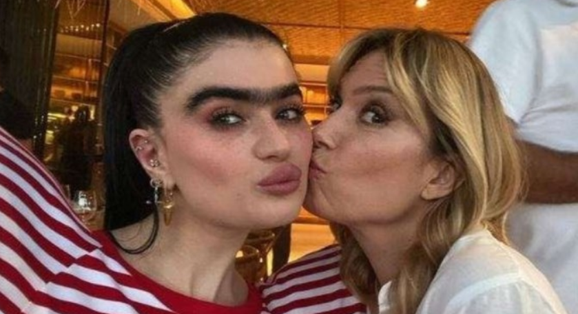 Η κόντρα Καγιά – Χατζηπαντελή και η συγγνώμη που δεν μάθαμε ποτέ! – «Η Σοφία ζητούσε γονυπετής συγγνώμη από τη Βίκυ» [βίντεο]