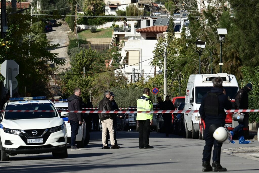 Γλυφάδα: Ταυτοποιήθηκε και ο δεύτερος νεκρός – Εκκρεμούσε ερυθρά αγγελία της Interpol