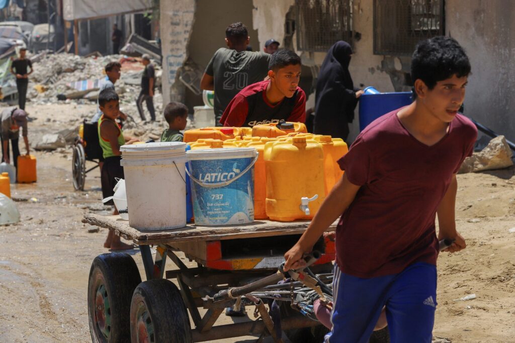 Γάζα: Το HRW κατηγορεί το Ισραήλ για «πράξεις γενοκτονίας» διότι στερεί την πρόσβαση των αμάχων παλα