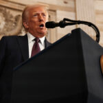 Τραμπ: Από το Σάββατο δασμούς σε Καναδά, Μεξικό και Κίνα