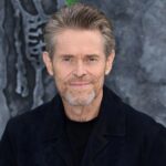 Γουίλεμ Νταφόε: Viral ο ηθοποιός – Δημοσιογράφος τον ρώτησε τι κάνει για να… ζήσει – Πώς απάντησε (βίντεο)