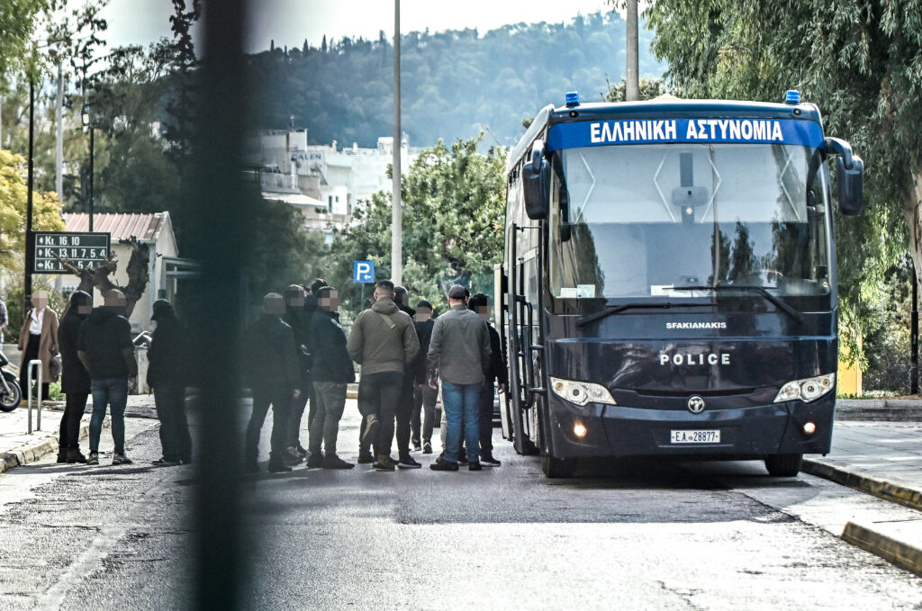 Κύκλωμα προστασίας οίκων ανοχής: Η «ακτινογραφία» της οργάνωσης – Πάνω από 80 εκατ. ευρώ το κέ