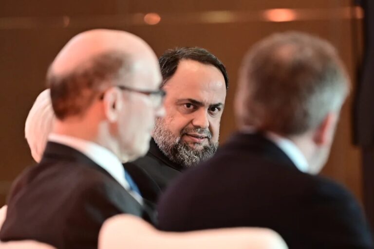 Συνέδριο Economist: Βαγγέλης Μαρινάκης και Αγγελική Φράγκου για τις γεωπολιτικές εξελίξεις και τους 