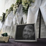 Κηδεία Ιάσονα Τριανταφυλλίδη: Θλίψη στο τελευταίο «αντίο» στον δημοσιογράφο – Πλήθος φίλων και καλλιτεχνών έδωσαν το «παρών»