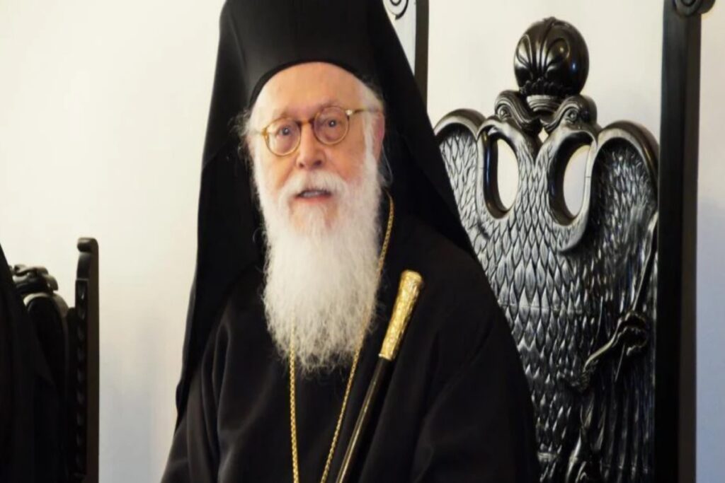 Αρχιεπίσκοπος Αλβανίας Αναστάσιος: Παραμένει σε κρίσιμη κατάσταση – Πέρασε το πρώτο 24ωρο στη