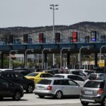 Μαζική έξοδος από την Αθήνα για την 28η Οκτωβρίου – Πάνω από 200.000 οχήματα έφυγαν από την Παρασκευή