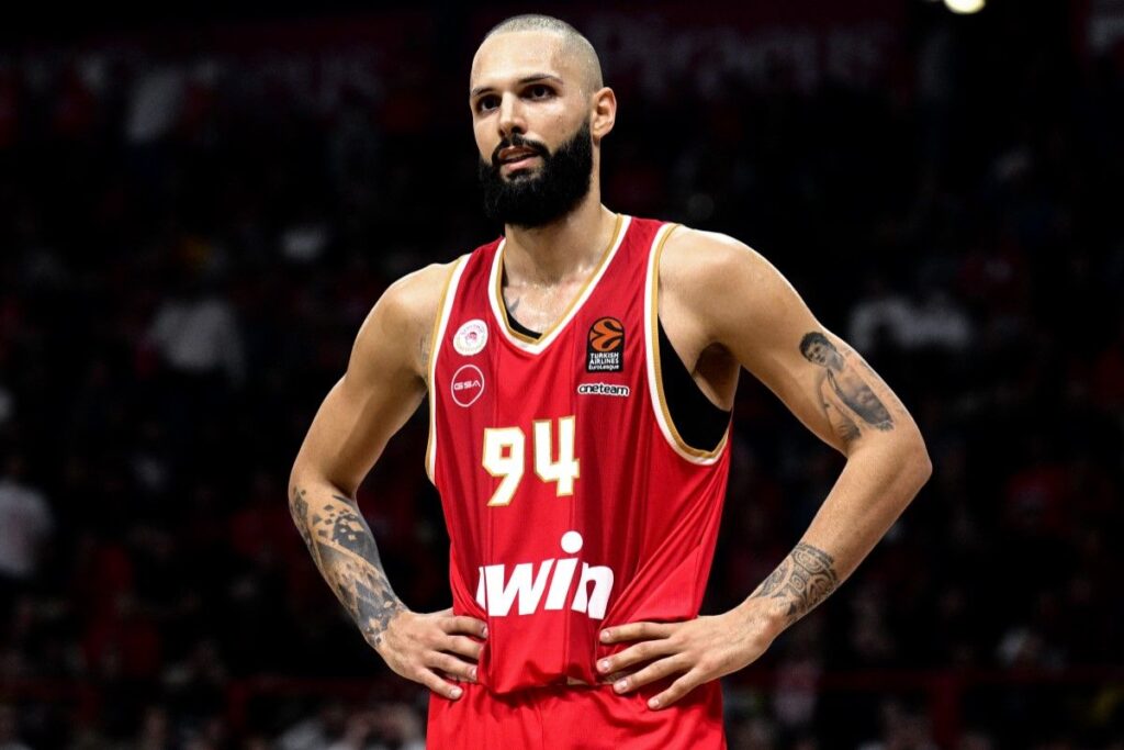 Ολυμπιακός – Φενέρμπαχτσε 77-87: Έχασε το προβάδισμα για την πρωτιά, ελπίζει σε λιγότερη ατυχί