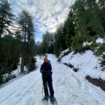 Nεαρή φωτογράφος καταγράφει τις περιπέτειες της σε εξωτικούς προορισμούς και γίνεται viral στο διαδίκτυο