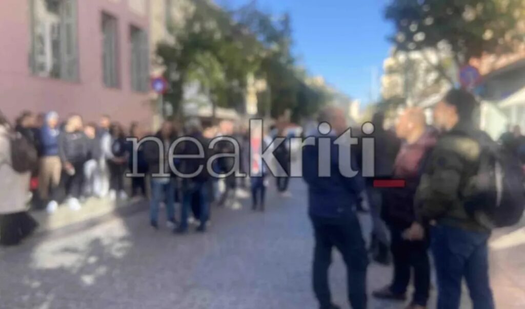 Ηράκλειο: Προθεσμία για να απολογηθούν έλαβαν οι κατηγορούμενοι για την κακοποίηση του 3χρονου αγορ