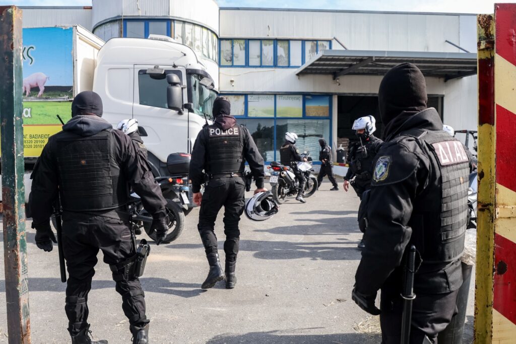 Βεντέτα στο Ηράκλειο: Πολύωρο χειρουργείο για τον τραυματία – Στον Εισαγγελέα ο δράστης [βίντεο]