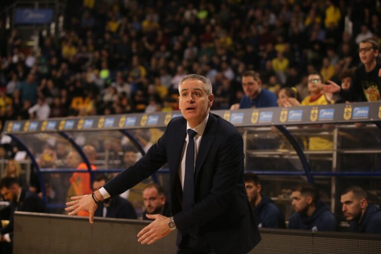 Basket League: Παρελθόν από τον πάγκο του Άρη ο Καστρίτης