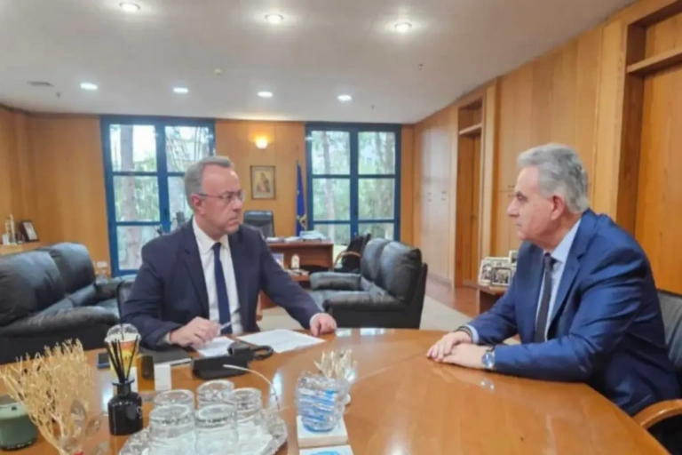Καββαδάς: «1.180.000 ευρώ από το Υπ. Υποδομών για το δεξαμενισμό και τη συντήρηση της πλωτής γέφυρας Λευκάδας»