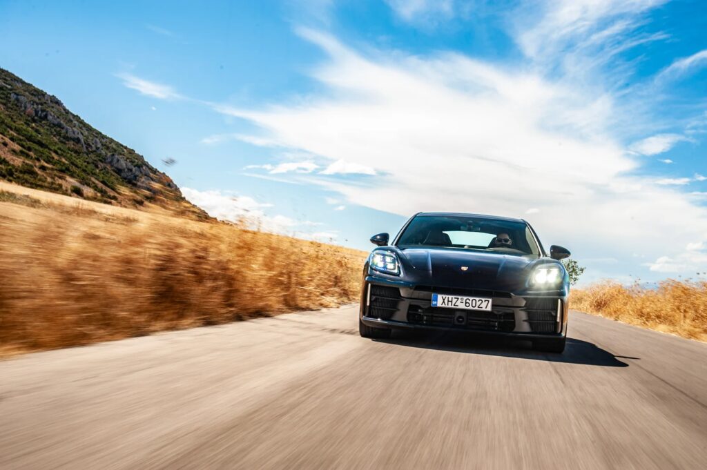 Δοκιμή Porsche Panamera 4: Μια 911 με τέσσερις πόρτες!