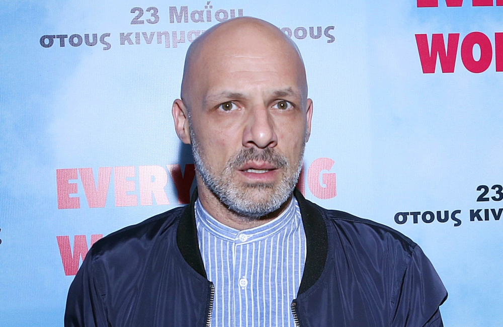 Νίκος Μουτσινάς