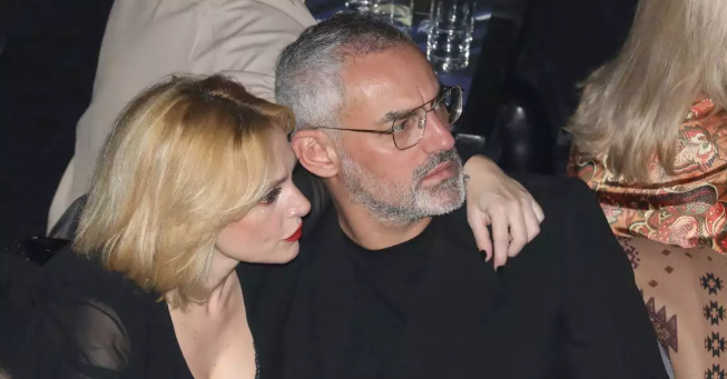 Νίκος Συρίγος: Μιλά ανοιχτά για την σχέση του με την Ελεωνόρα Ζουγανέλη – «Αν είχαμε 10 σαν και εκείνη, ο κόσμος θα ήταν καλύτερος» [βίντεο]