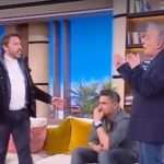 Στράτος Τζώρτζογλου: Η ατάκα του προκάλεσε αμηχανία στον Ανδρέα Μικρούτσικο – « Γεια σου Θάνο!» – Η αντίδραση του [βίντεο]