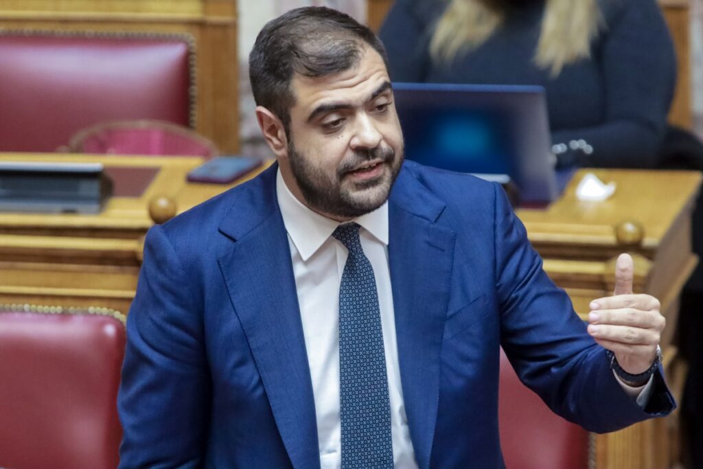 Μαρινάκης