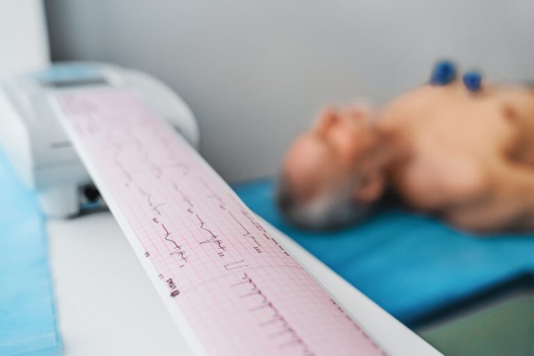 Αρρύθμιστο σάκχαρο: Φέρνει επικίνδυνες αρρυθμίες στην καρδιά και κολπική μαρμαρυγή