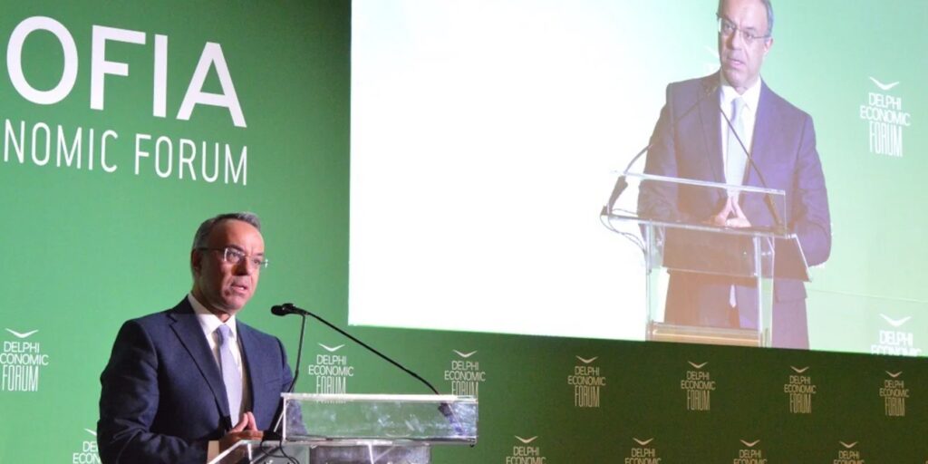 Σταϊκούρας από Σόφια: Η ενοποίηση των σιδηροδρομικών δικτύων θα ενισχύσει τη βιωσιμότητα των μεταφορ
