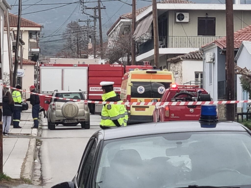 Θρίλερ στα Τέμπη: «Μείνετε μακριά από την περιοχή- Ο δράστης είναι οπλισμένος» – Προειδοποιεί η Αστυνομία μετά το διπλό φονικό