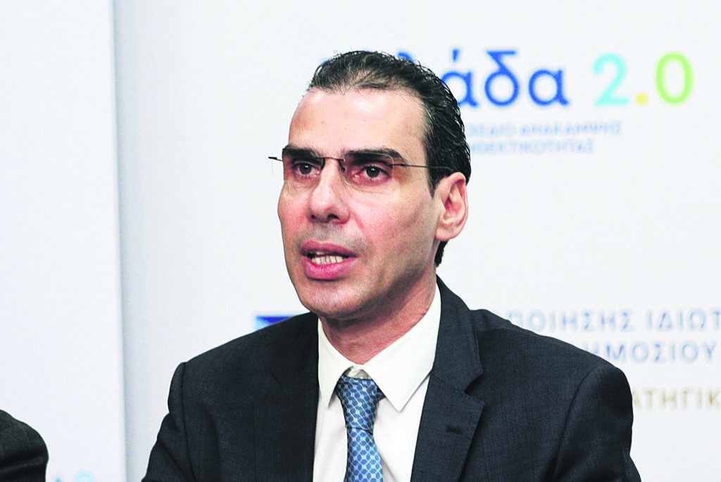 Θεμιστοκλέους: Ενισχύουμε το ΕΣΥ με επιπλέον 8.000 προσωπικό