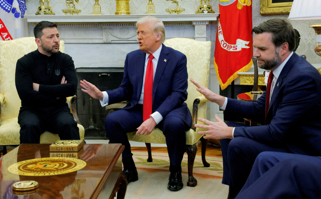 Τραμπ σε Ζελένσκι: «Είσαι ασεβής! Δέξου τη συμφωνία δεν έχεις επιλογή» – «Μην κάνει συμβιβασμ