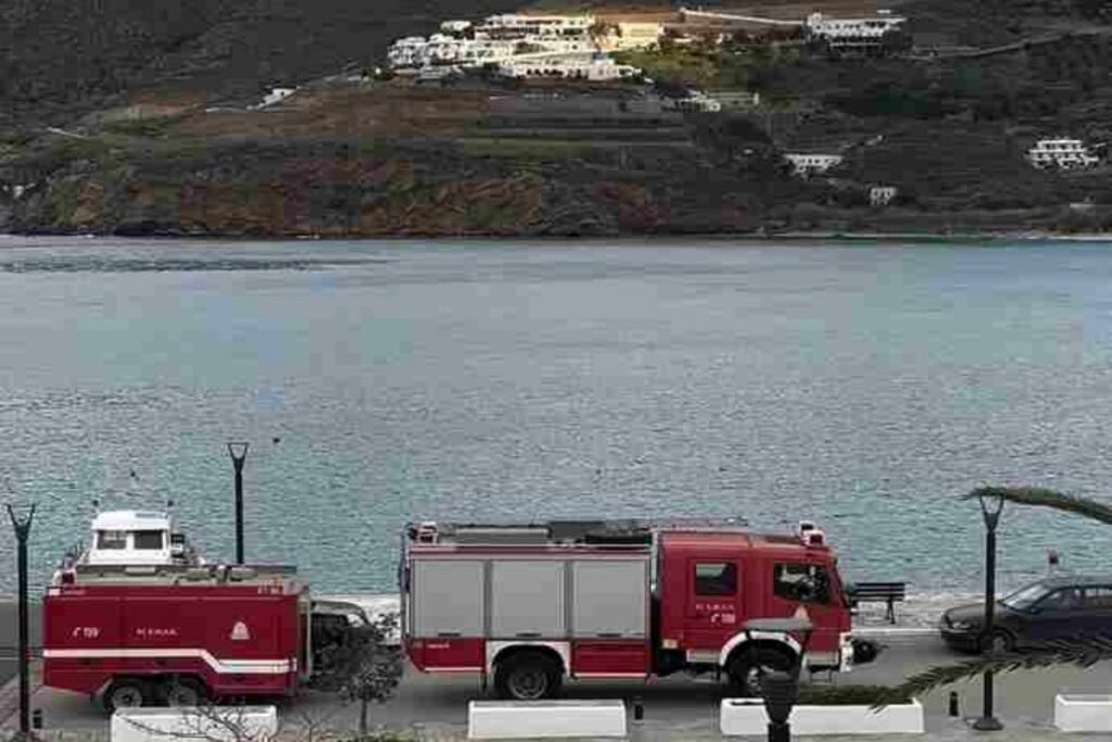 Σεισμοί στις Κυκλάδες: Ενισχύσεις κατέφθασαν στην Αμοργό [εικόνες] 