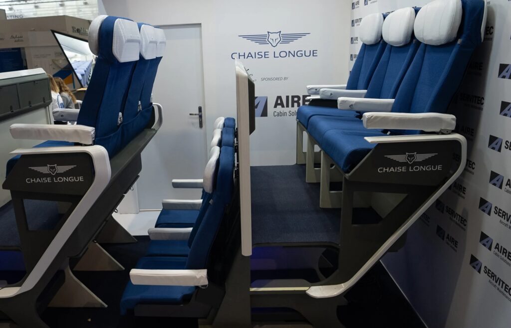 Airbus: Έρχονται αεροπορικά καθίσματα δύο επιπέδων – Πώς δημιουργείται «ταξικό» θέμα;