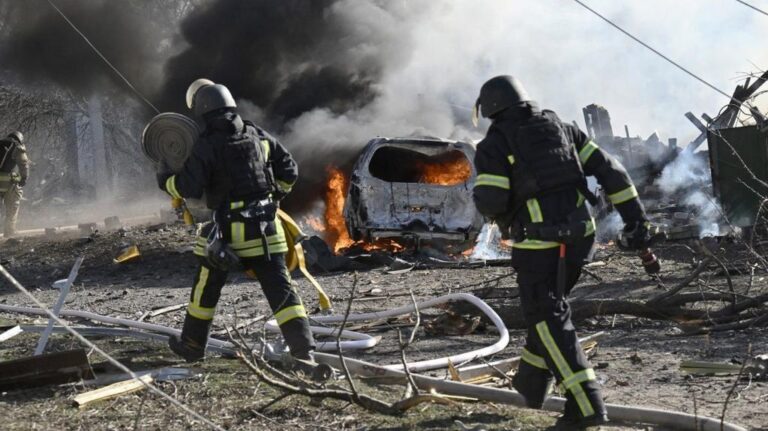 Ζελένσκι: Η Ουκρανία δεν θα δεχθεί καμία ειρηνευτική συμφωνία που θα επιτευχθεί μεταξύ ΗΠΑ και Ρωσίας χωρίς την Ουκρανία