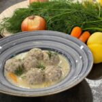 Τα τίμια, παραδοσιακά γιουβαρλάκια – Βήμα βήμα η συνταγή