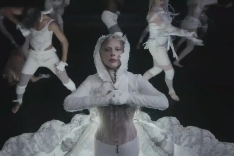 Lady Gaga: Abracadabra – Πρεμιέρα στα Grammys για το νέο της τραγούδι
