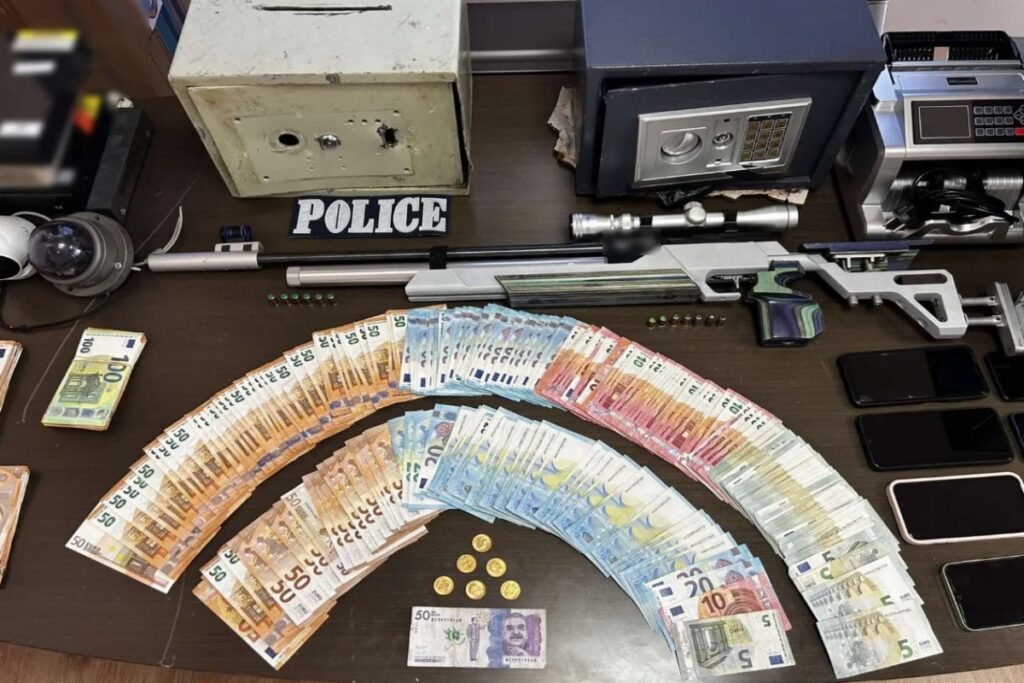 Εξαρθρώθηκε κύκλωμα μαστροπείας με αλλοδαπές γυναίκες – 26 συλλήψεις [βίντεο]