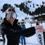 Κέλλυ Κελεκίδου: Ξέγνοιαστες στιγμές με τα παιδιά της για σκι στα Καλάβρυτα – Χωρίς τον Νίκο Κουρκούλη [εικόνες]