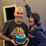 Στέλιος Ρόκκος: Γιόρτασε τα 60στά γενέθλιά του με τούρτα Σούπερμαν – Η έκπληξη που ετοίμασε η σύζυγός του, Λελέ Γκόφα [εικόνες]