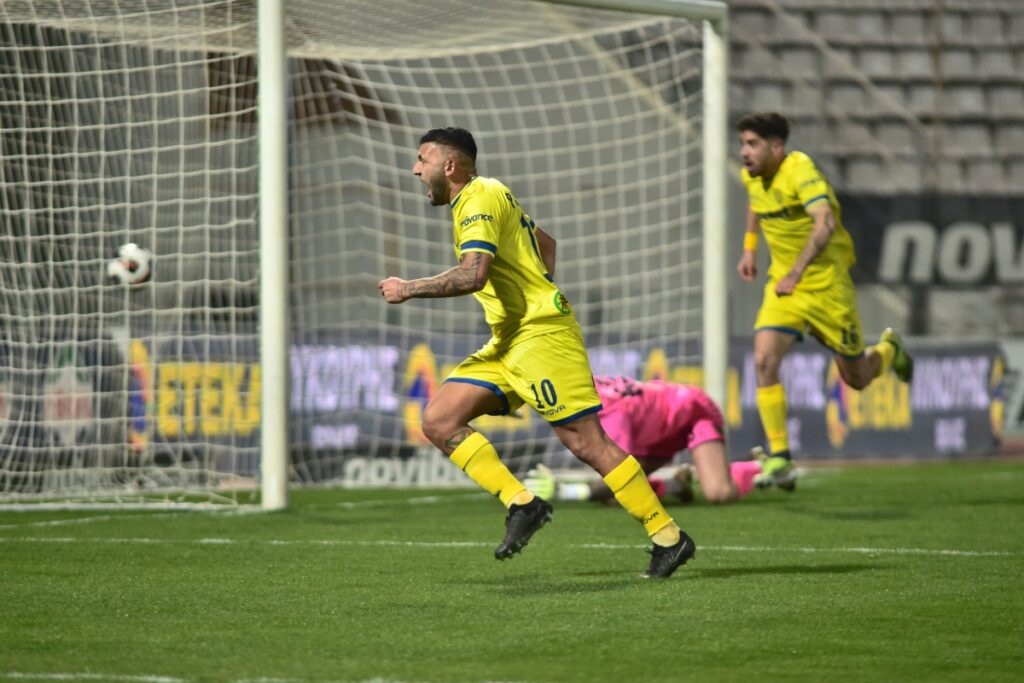 Super League: Διπλό του Παναιτωλικό μέσα στον Βόλο – «Buzzer beater» στο 90′ με Πέρες